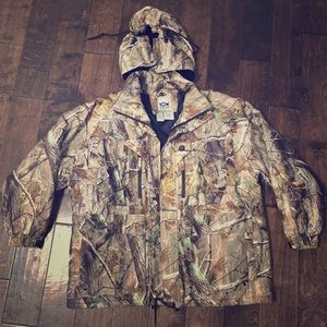 Men’s XL Camo Waterproof Hunting Jacket by 10X